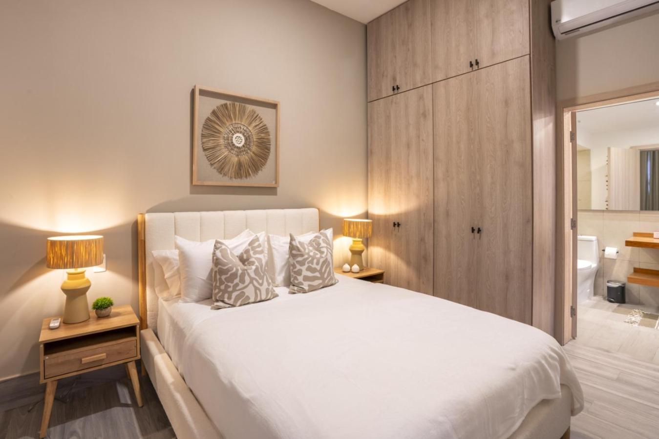 One Bedroom With Direct Access To The Pool Appartement